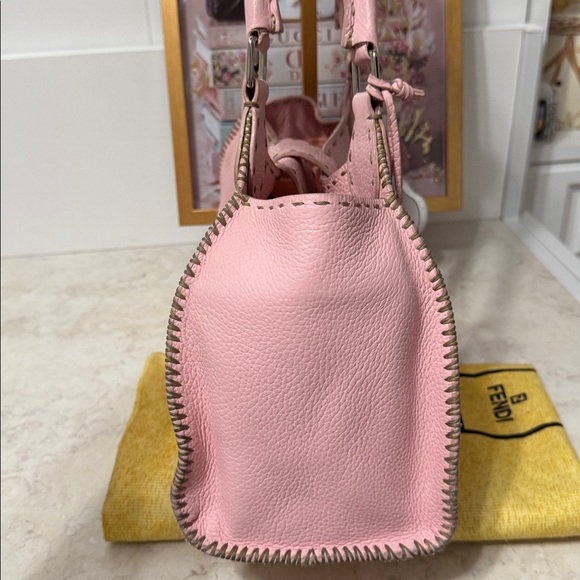 Fendi Selleria in baby Pink 🩷 with taupe whipstitching - Picture 7 of 14